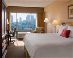  Crowne Plaza Beverly Hills (  -)    -.   ,     .   20     ,  -,    -.       -,     -, The Port of Los Angeles  The Port of Long Beach,       .