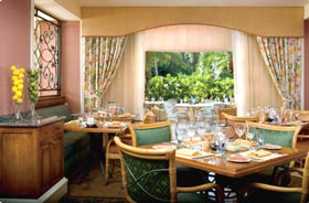  'Ritz-Carlton Naples Beach Resort' (    ) 5*+.   'The Terrace'.