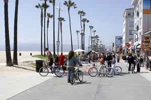 Бульвар Венис-Бич (Venice Beach Boulevard) - знаменитые пляжи Калифорнии